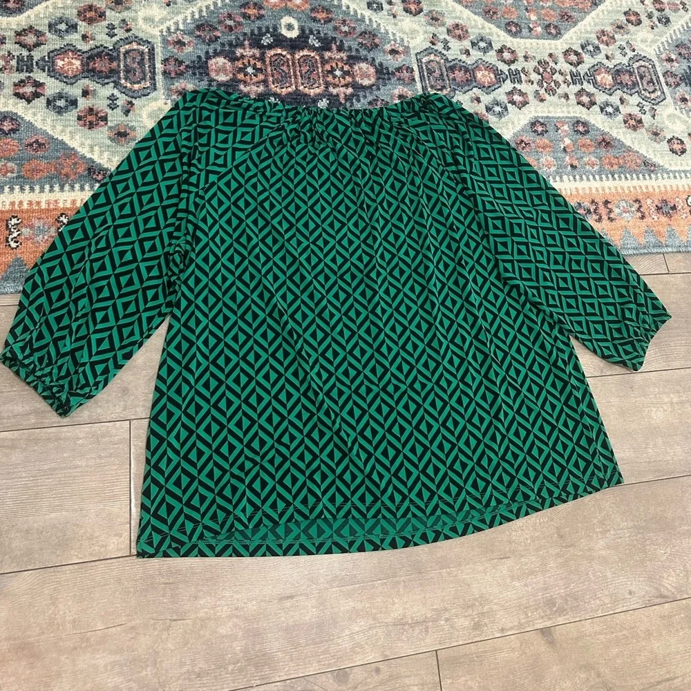 Dana Buchman 1X Plus Women’s Geometric 3/4 Sleeve Blouse Gold Chain Elegant - Picture 9 of 10